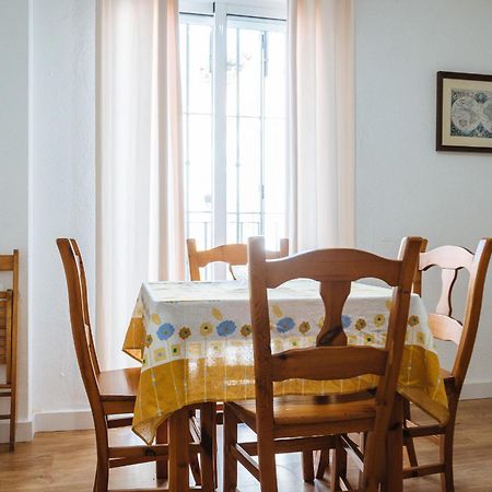 Pilsev Center Apartment إشبيلية المظهر الخارجي الصورة