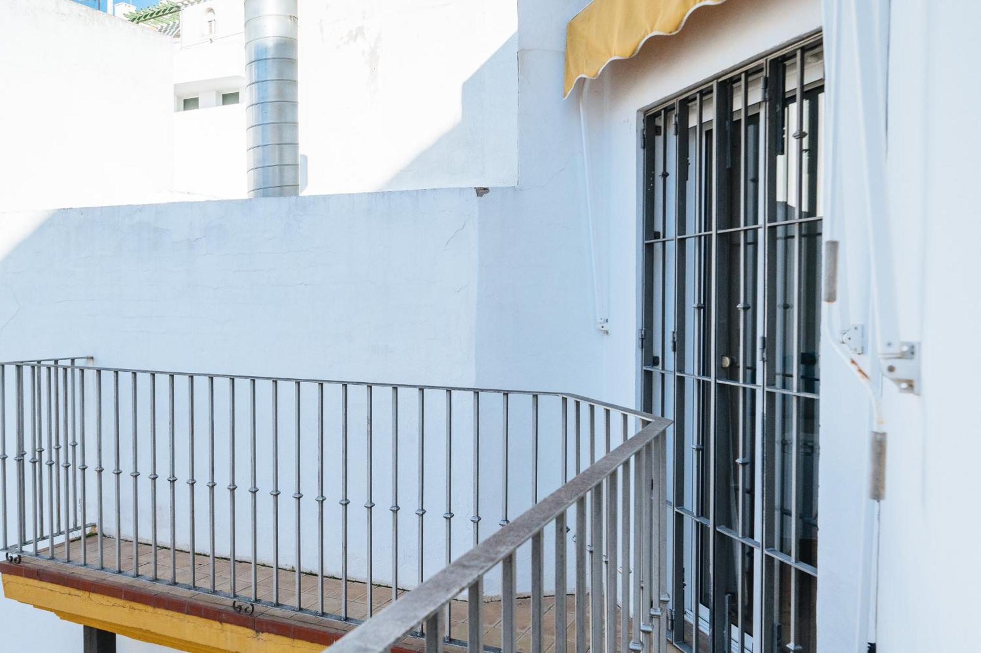 Pilsev Center Apartment إشبيلية المظهر الخارجي الصورة